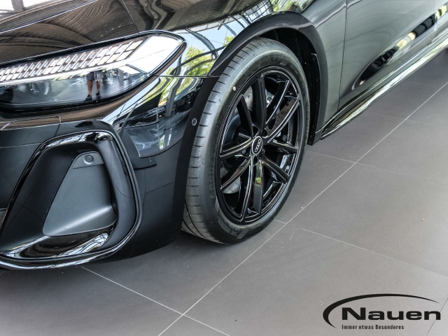 A5 Avant e-hybrid quattro 270 kW Tech pro B&O S-Line