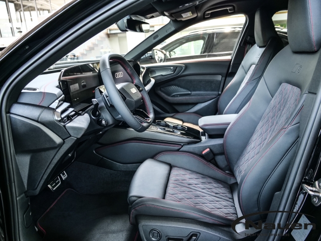 A5 Avant e-hybrid quattro 270 kW Tech pro B&O S-Line