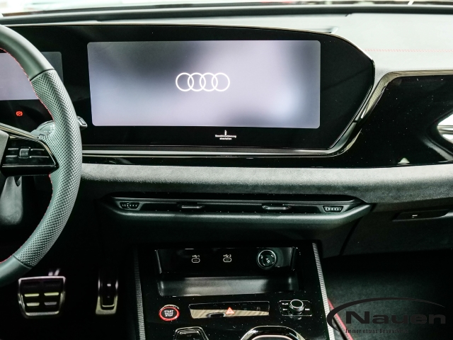A5 Avant e-hybrid quattro 270 kW Tech pro B&O S-Line