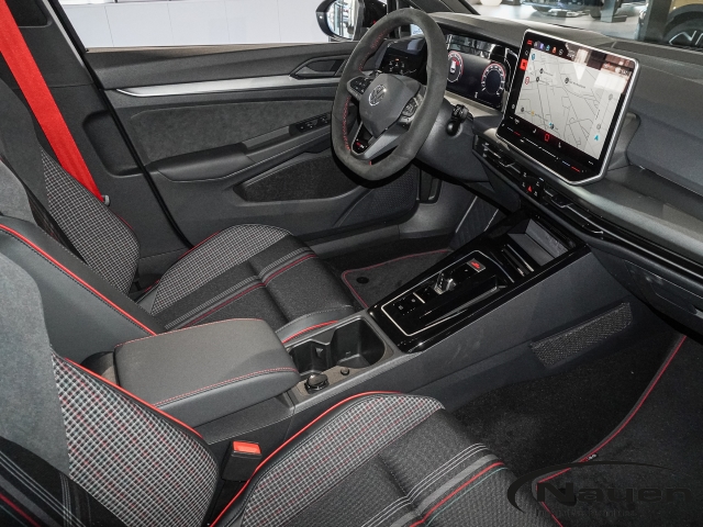 Golf VIII 2.0 TSI 239 kW GTI Edition 50 Pano H&K IQ Akrapovic