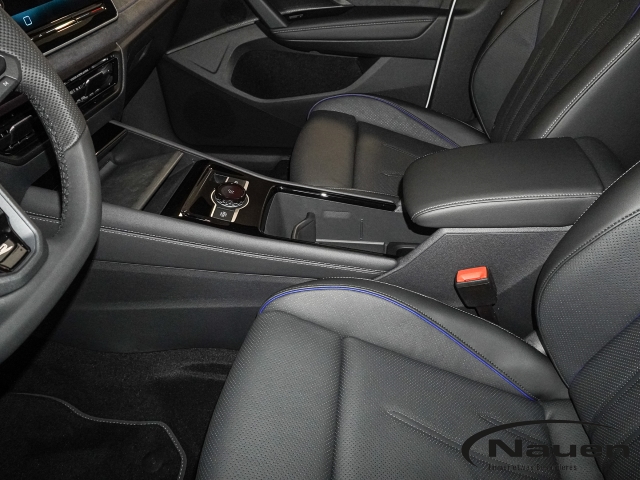 Tayron 1.5 TSI eHybrid 150 kW R-Line AHK Panoramadach